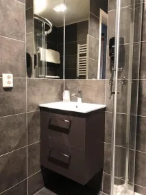 Stetind Hotell - Badrum