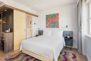 Hampton By Hilton Sandton Grayston - Room