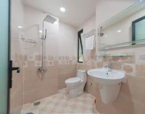 Uy Dương Hotel & Apartment - Nha Trang - Bathroom