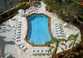 DoubleTree by Hilton Hotel Miami Airport & Convention Center - Piscine