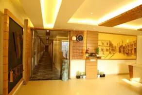 FabHotel Prime V Hazratganj - Reception