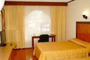 Hotel & Suites Villa del Sol - Chambre