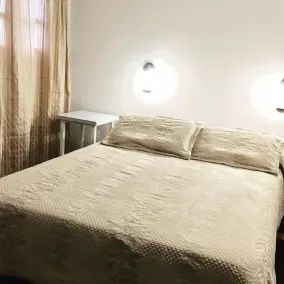 Continental Hotel - Habitación
