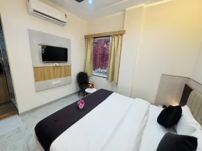 HOTEL PURVI BY VILAASITAA INDORE - Room