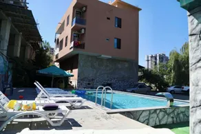 Salo Pool Hotel by the Sea - Piscina