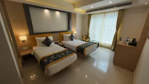 HOTEL SURYA GRAND - Chambre