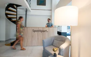 Spot Apart - Reception