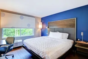 Tru by Hilton Middletown - Chambre