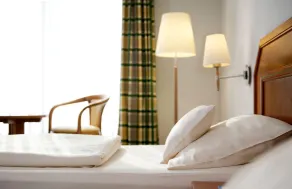 Maifeld Sport- und Tagungshotel - Zimmer