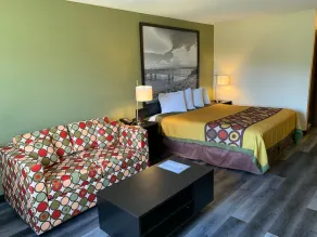 Super 8 by Wyndham Clinton - Chambre