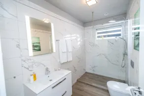 Guesthouse Keflavik by Reykjavik Keflavik Airport - Bathroom