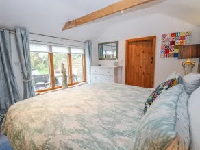 The Lodge - Room