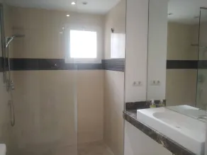 2 Bed Gf Apt Near Puerto Banus - Bathroom