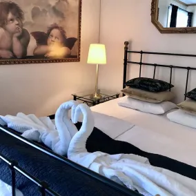Reenskaug Hotel - Room