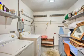 NEU! Haustierfreundliches River District Home mit Feuerstelle! - Innenbereich