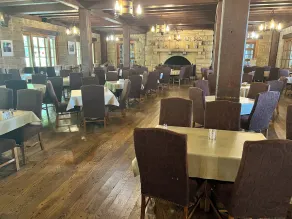 Pere Marquette Lodge & Conference Ctr. - Restaurant
