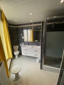 Hotel Le Pelican - Bathroom