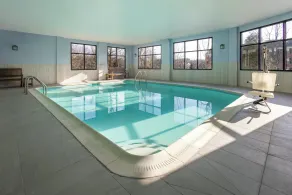 Holiday Inn Express & Suites Leesburg - Historic District by IHG - Piscine