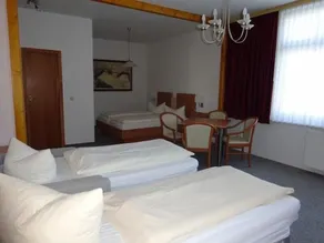 Hotel zur Krone - Zimmer