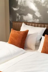 Motorworld Inn Hotel Böblingen - Room
