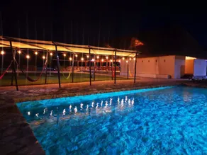 Hameki - Pool