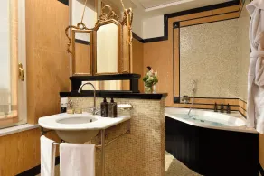 Grand Hotel Savoia - Salle de bain