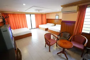 FullyWell Hotel - Chambre