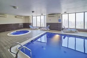 Vita Tower - Pool