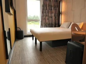 B&B HOTEL Carcassonne Rocadest La Cité - Quarto