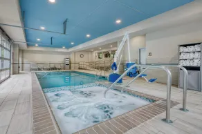 SureStay Plus by Best Western Elizabethtown Lancaster - Piscine
