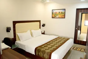 Lime Tree Hotel - Room