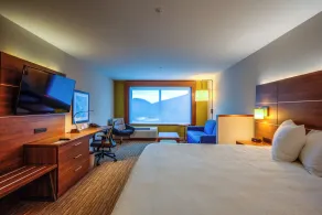 Holiday Inn Express & Suite Milroy - Reedsville By IHG - Rom