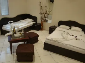 Hotel Niagara - Room