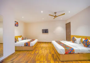 FabHotel Prime Empire - Room