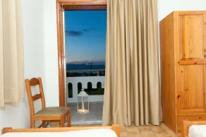 Varouxakis Hotel - Zimmer
