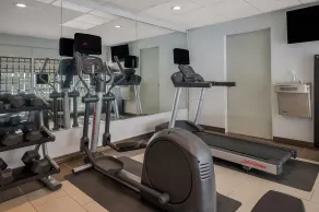 Radisson Hotel Grand Rapids Riverfront - Salle de remise en forme