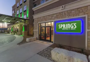 Holiday Inn San Marcos Convention Center by IHG - Restaurante