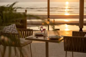 Sibaya Beach Resort, Morjim - Restaurant