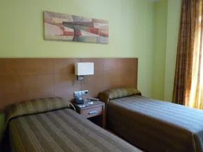 Hotel 4C Puerta Europa - Chambre
