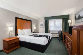 La Quinta Inn by Wyndham Everett - Chambre