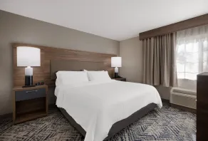 Candlewood Suites Lafayette - River Ranch by IHG - Room