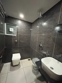 Hotel Grand Ekta - Banheiro