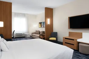 Fairfield Inn & Suites by Marriott Daytona Beach Speedway/Airport - Room