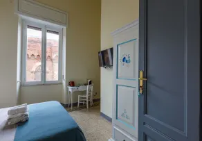 Onlyrooms IV - Sea View & Free Parking - Room
