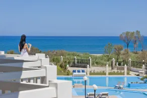 Mrs Chryssana Beach Hotel - Room