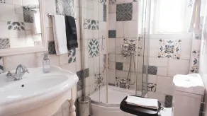 Salbakos Herakleia Hotel - Bathroom