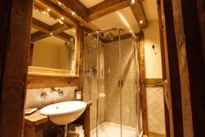 Au Coeur Des Neiges Resort SPA & FREE E-BIKE - Badrum