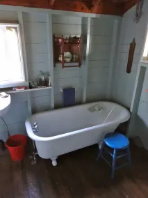 Gwanatchewan Cottage - Private Island - Bad