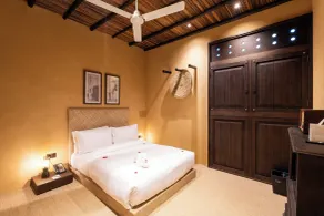 The Luxe Retreat Hotel Apartments - Room