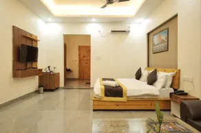 SK Premium Park GGN - Room